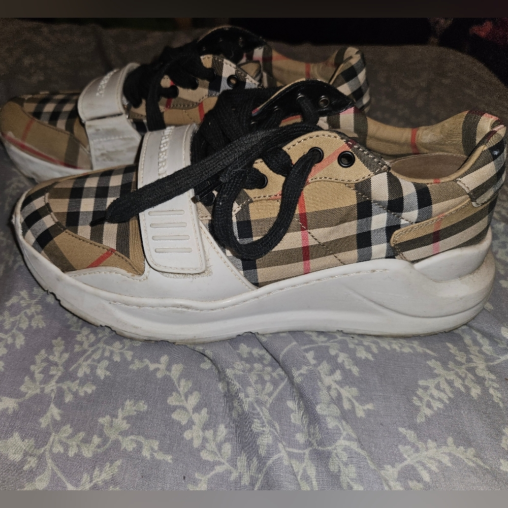 Burberry Check Sneakers